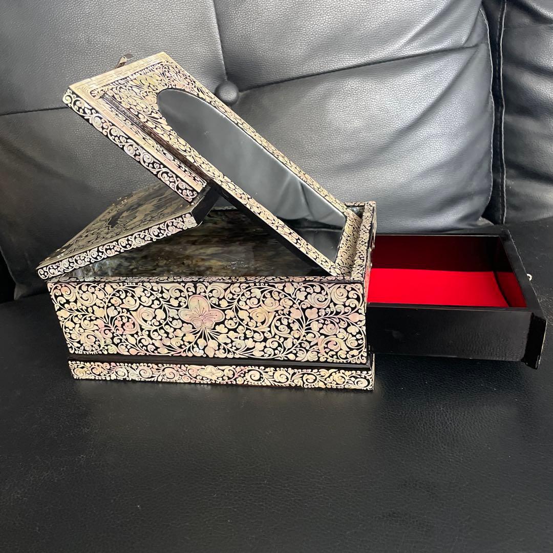 美品未使用近い　螺鈿細工　　ジュエリーボックス 宝石箱　アクセサリー箱