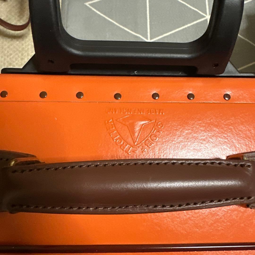 ゆうみさん専用グローブトロッターオレンジ キャリーケース