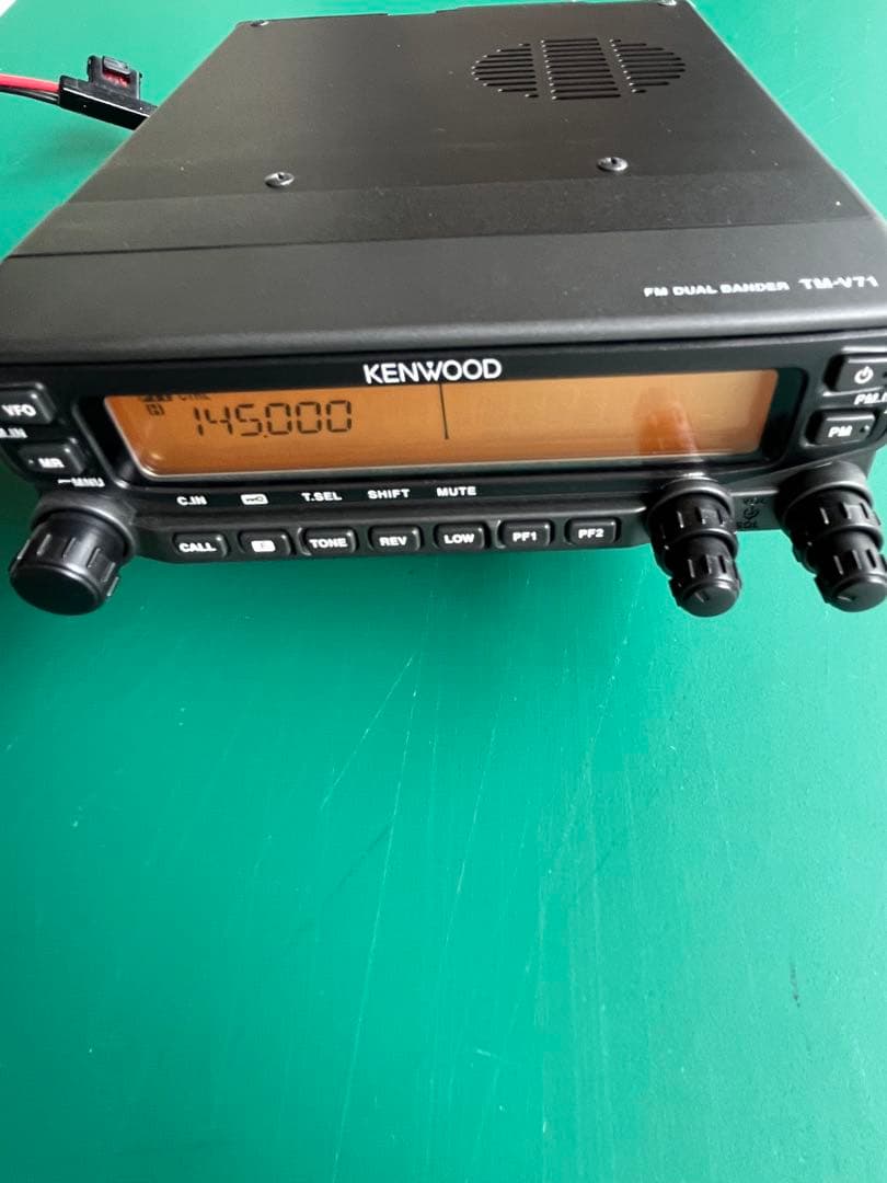 KENWOOD 144/430MHz FMデュアルバンダー TM-V71
