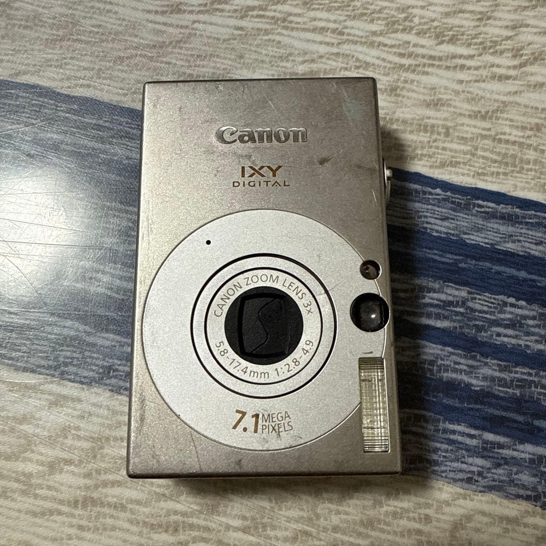 Canon IXY Digital 10 シルバー
