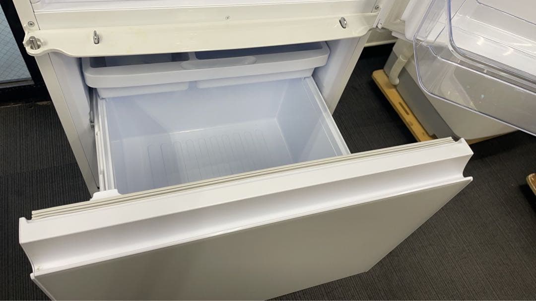 ★人気の左右開きシャープ 3ドア冷蔵庫 SJ-GW35G 350L 2021年製