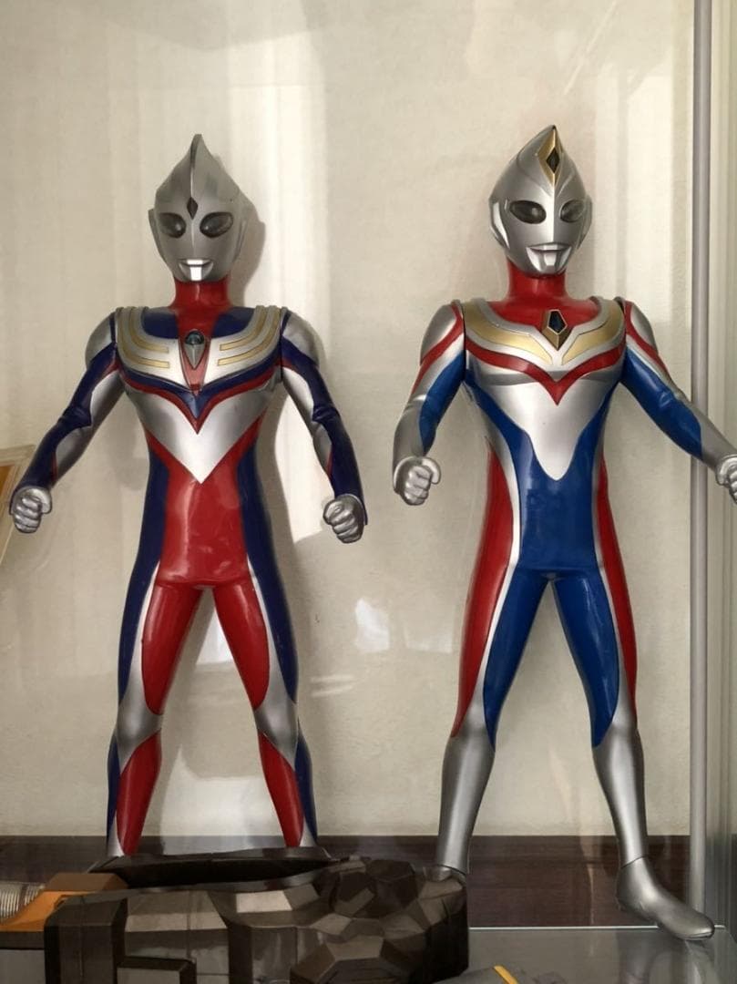 ■ 装填トリプルサウンドシリーズ ウルトラマンティガ ウルトラマンダイナ