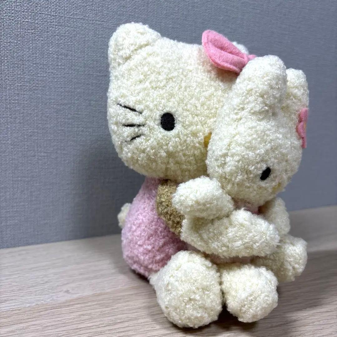 激レア　ハローキティ　vivitix限定　うさぎ　抱っこ　抱きぬいぐるみ