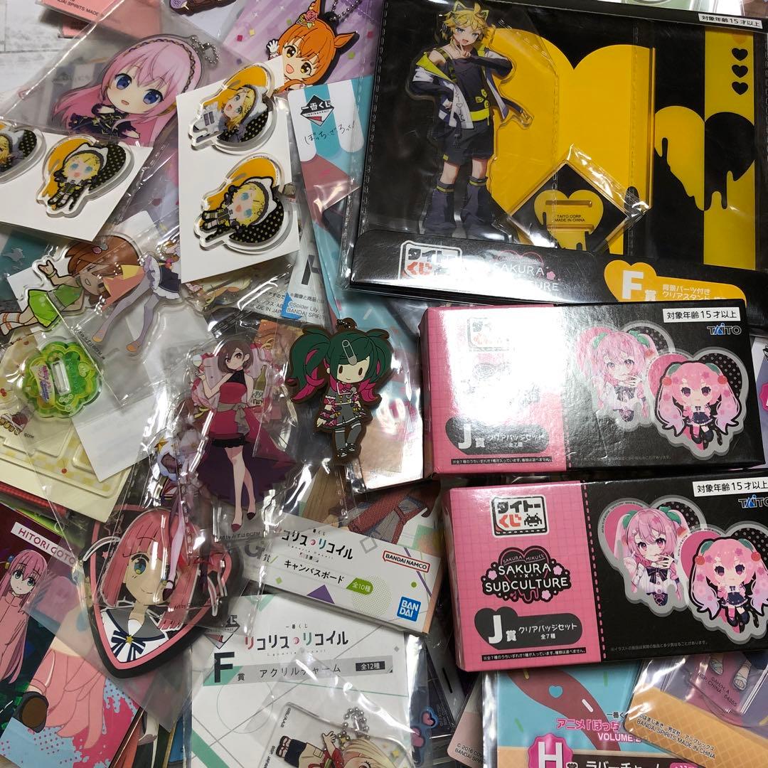 美少女系グッズ　アニメグッズ　まとめ売り　ノンジャンル　200点以上