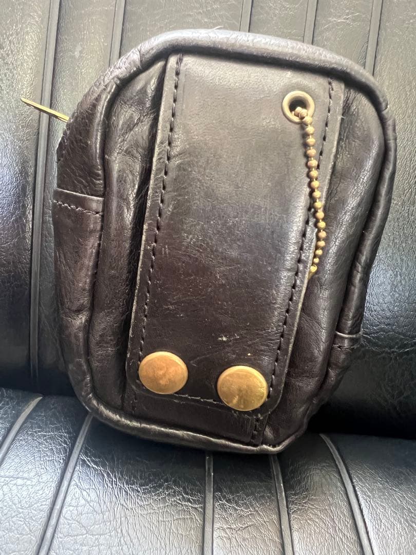 HWZN ブラックレザー小物入れ　ハウゼンブロス