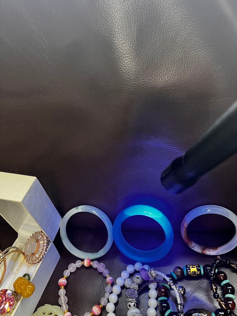 翡翠のバングル、パールまでめて