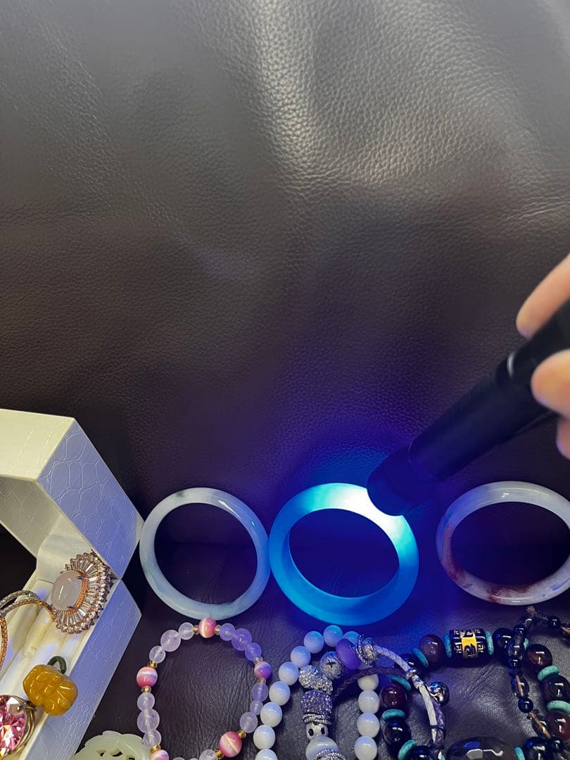 翡翠のバングル、パールまでめて