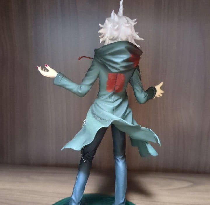 狛枝凪斗　フィギュア　ダンガンロンパ　フィギュア