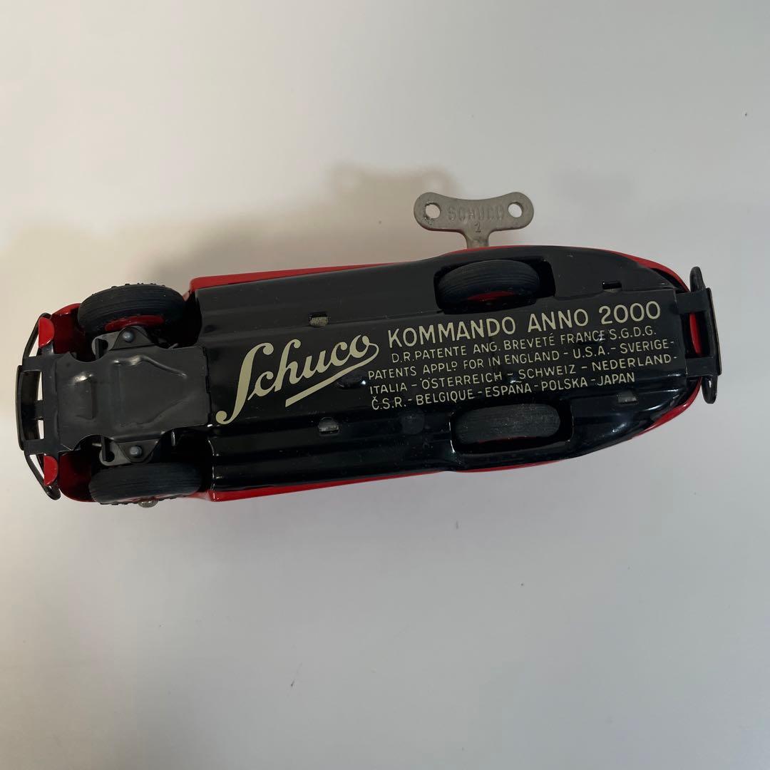 Schuco COMMAND AUTO 2000 赤色