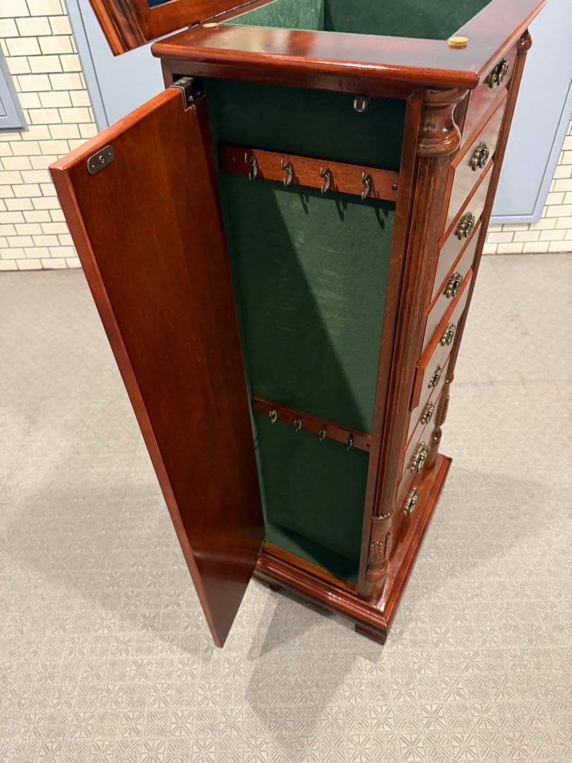 MADE IN USA・アンティーク・アクセサリーキャビネット・ヴィンテージ