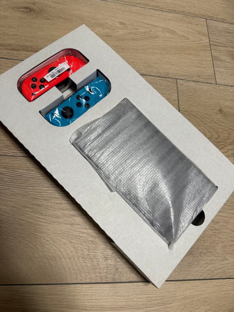 Nintendo Switch 本体 青/オレンジ Joy-Con ケース付き