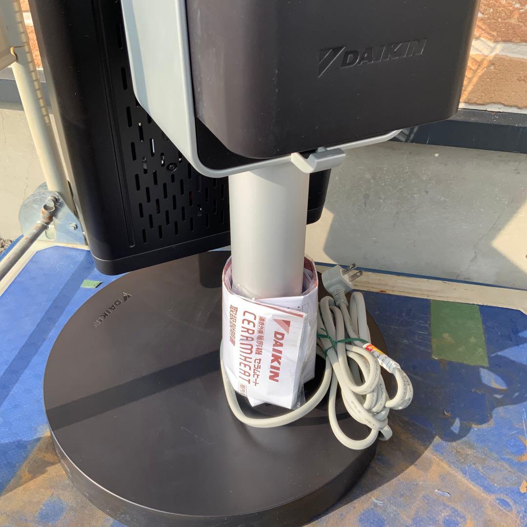 DAIKIN ダイキン　セラムヒート　2022年　ERFT11ZS