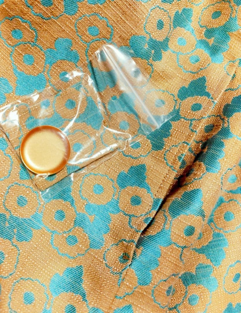 ◆Lois CRAYONコート　未使用　花柄ジャガード