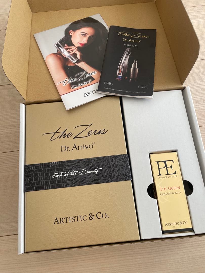 Dr. Arrivo the Zeus 美顔器