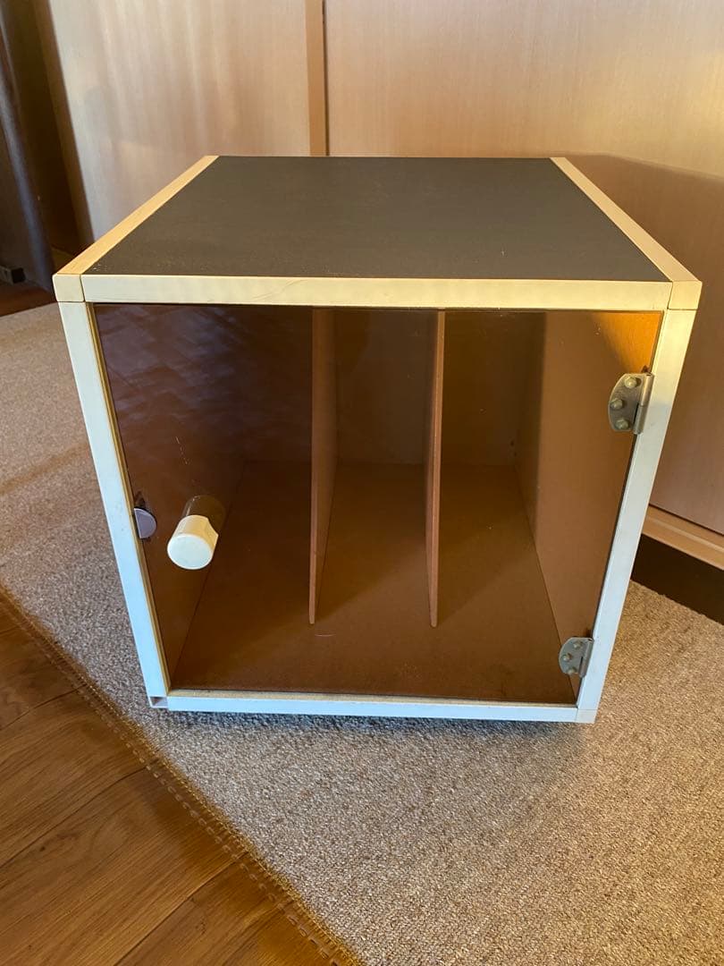 ヴィンテージ　レコードラック　収納棚　昭和レトロ　モダン