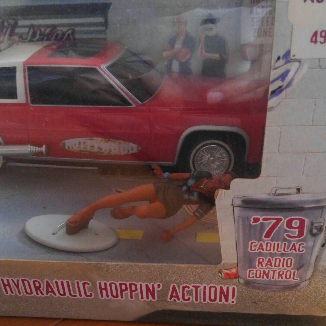 ☆リンドバーグ製☆　ホビーラジコン　キャデラック　希商品