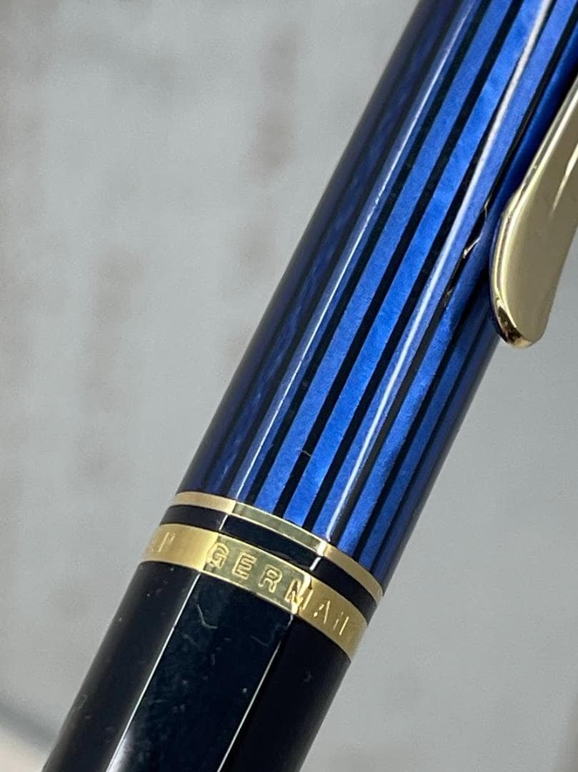 未使用 ペリカン ボールペン スーベレーン K400 青縞 ドイツ製