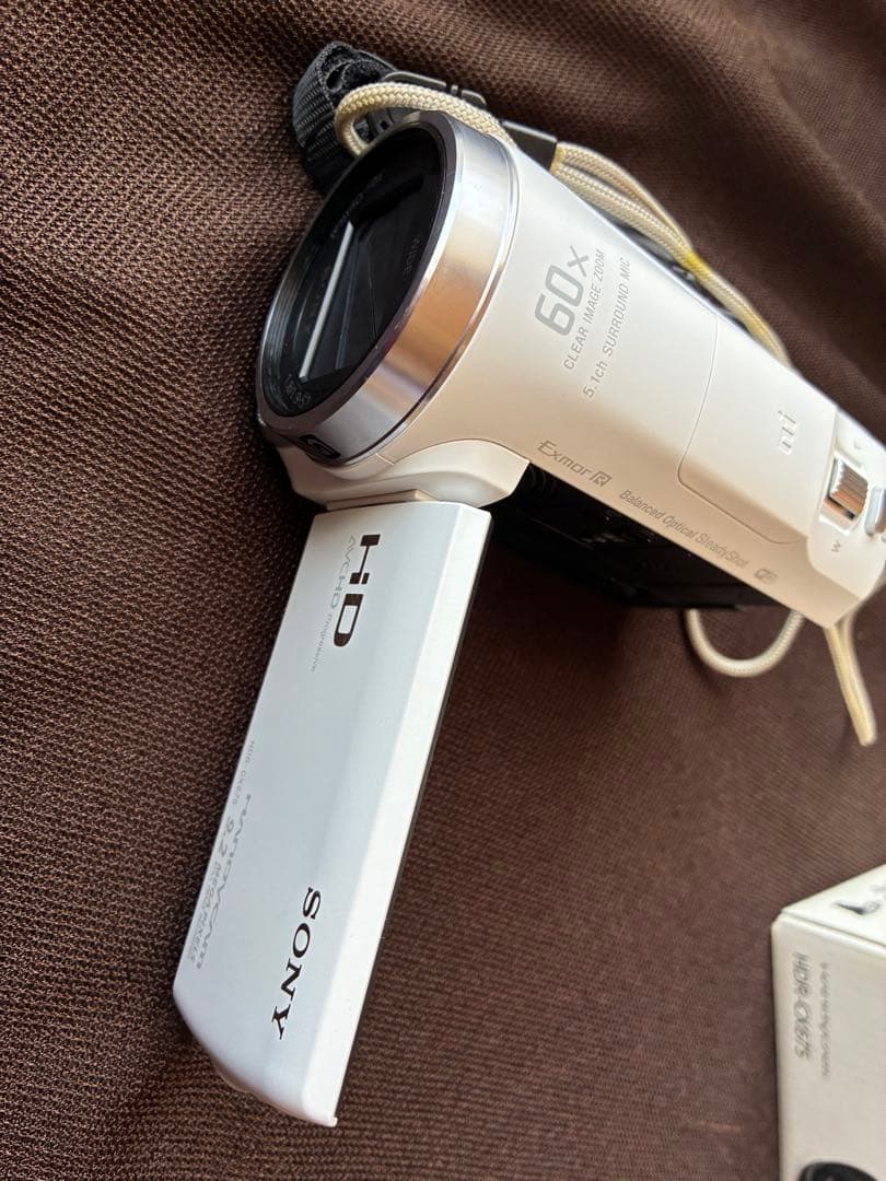 SONY HANDYCUM HDR-CX675 箱、バッテリー2つ、ケース付き