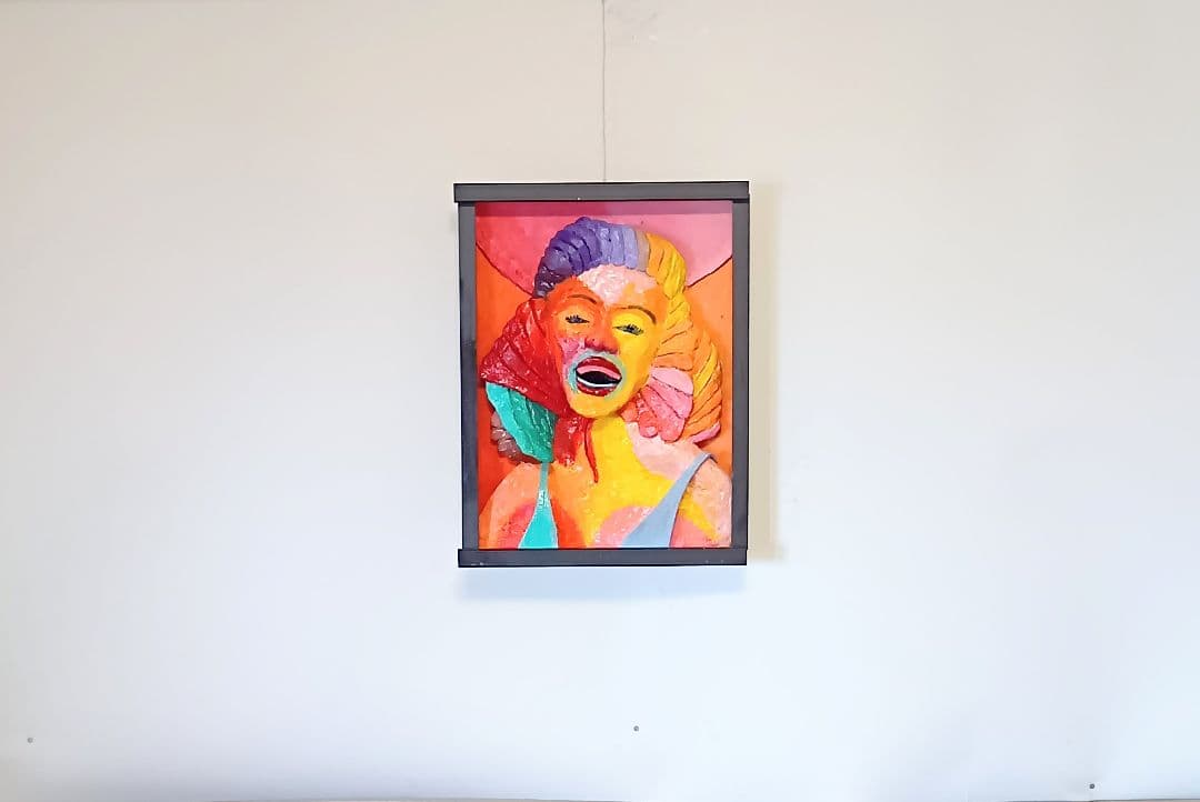 「塗って笑って」（未来絵画）