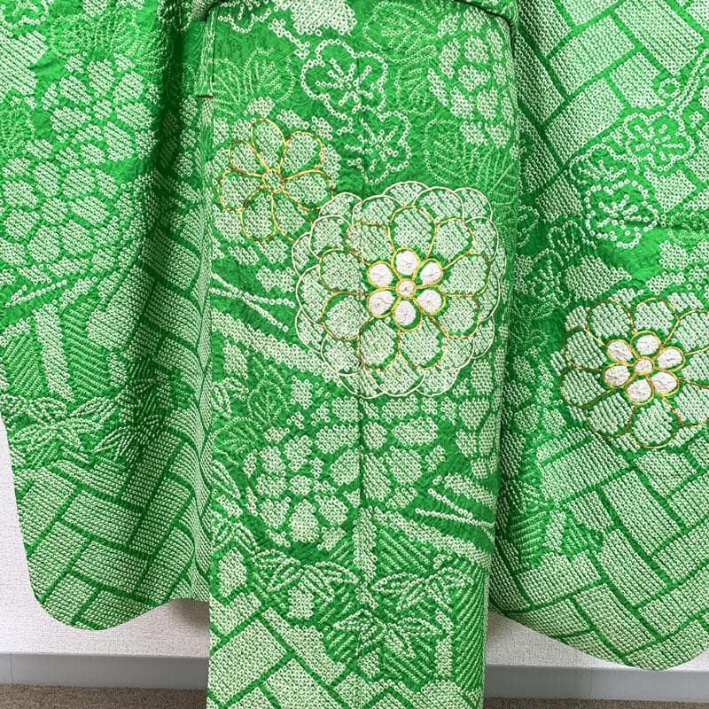 404z62, 409u4☆振袖 小柄な方にも 総絞り 金駒刺繍 成人式☆美品