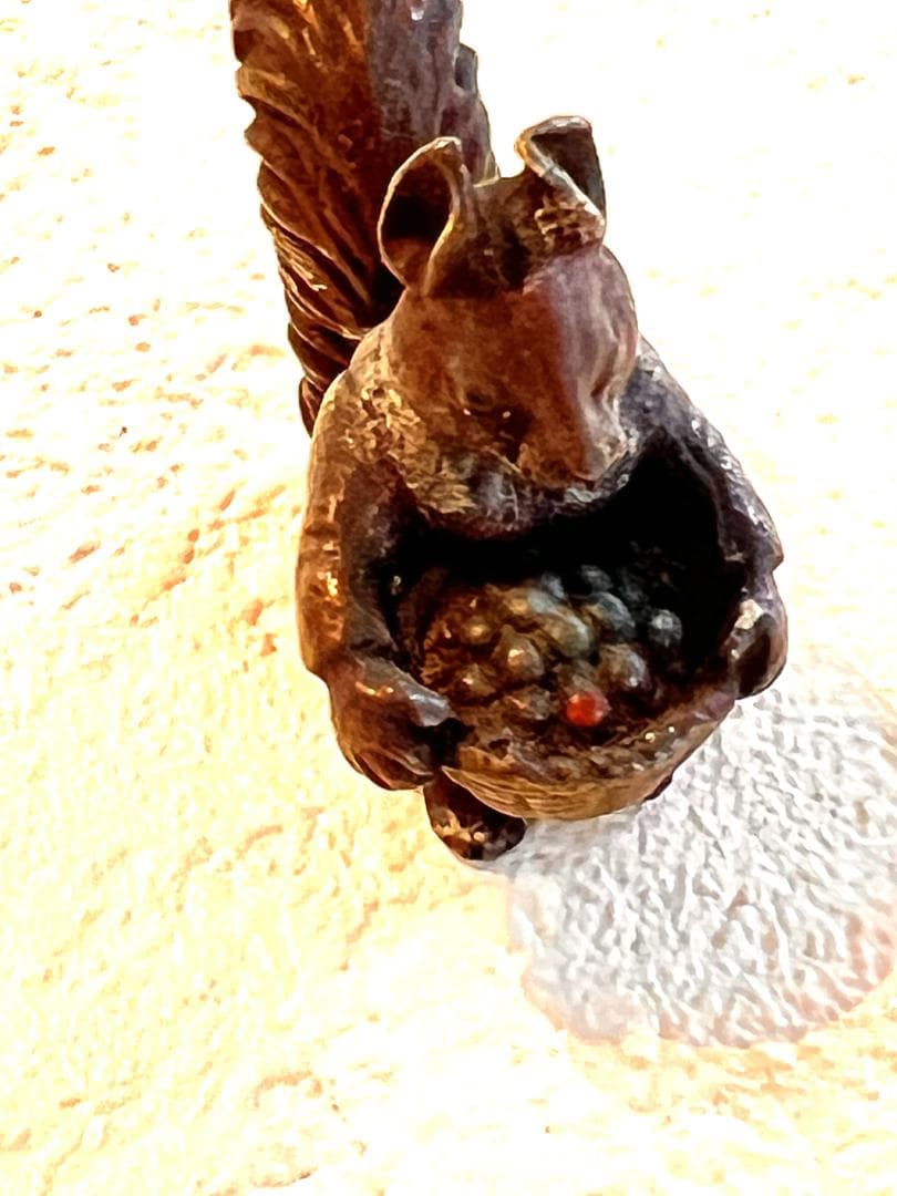 ビエナブロンズ　リスのフィギュア　ミニチュア