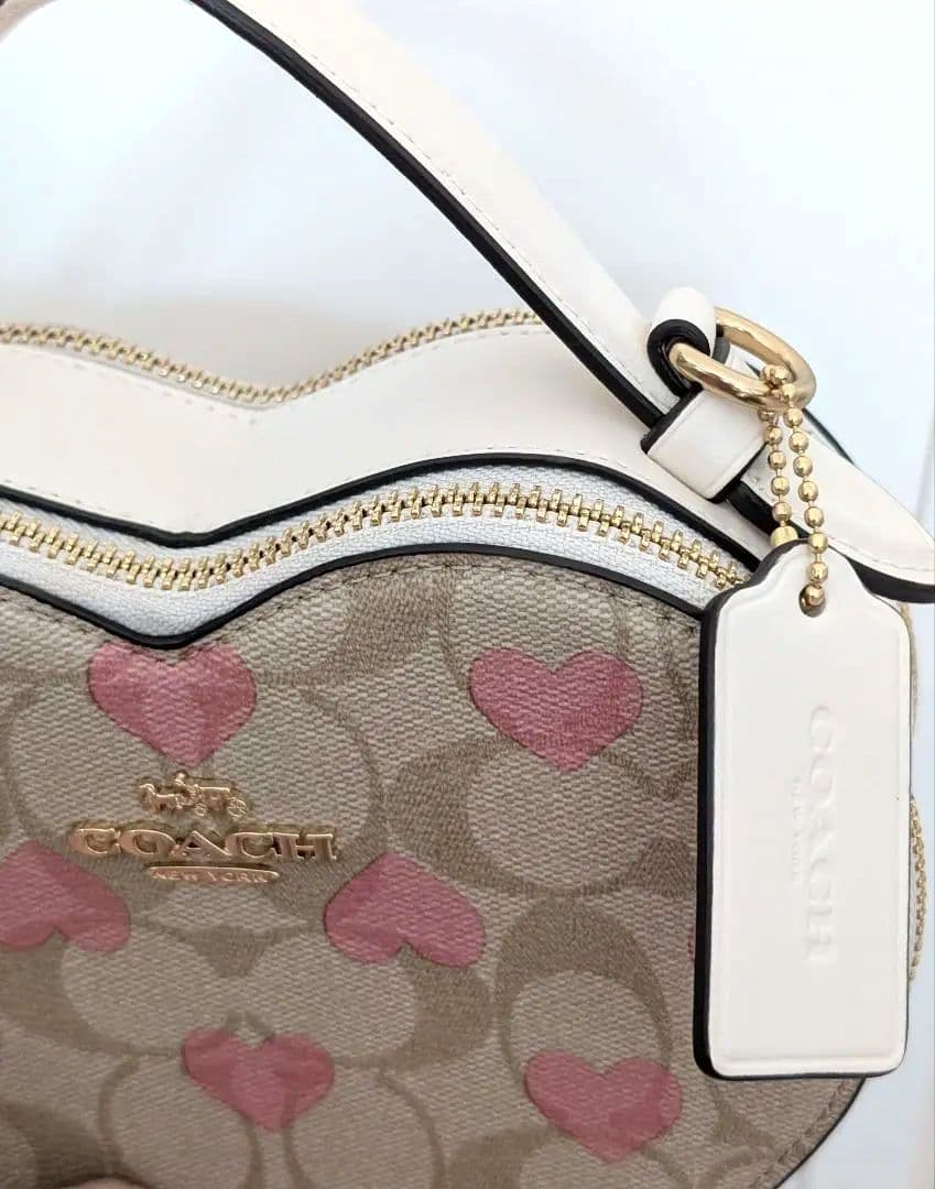 コーチ　ハート型　2wayショルダーバッグ　新品未使用！