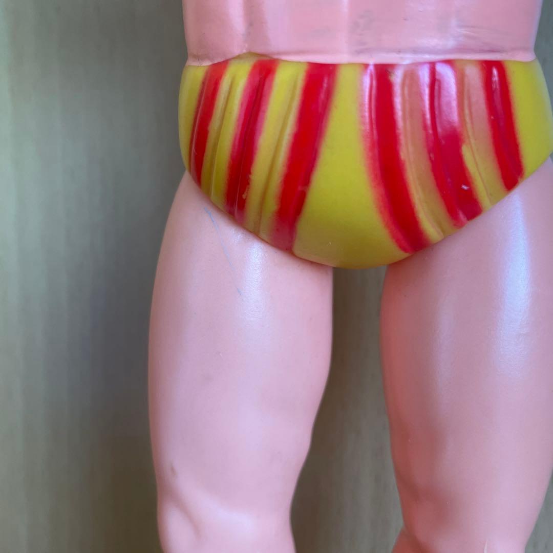 ソフビ　レスラー フィギュア