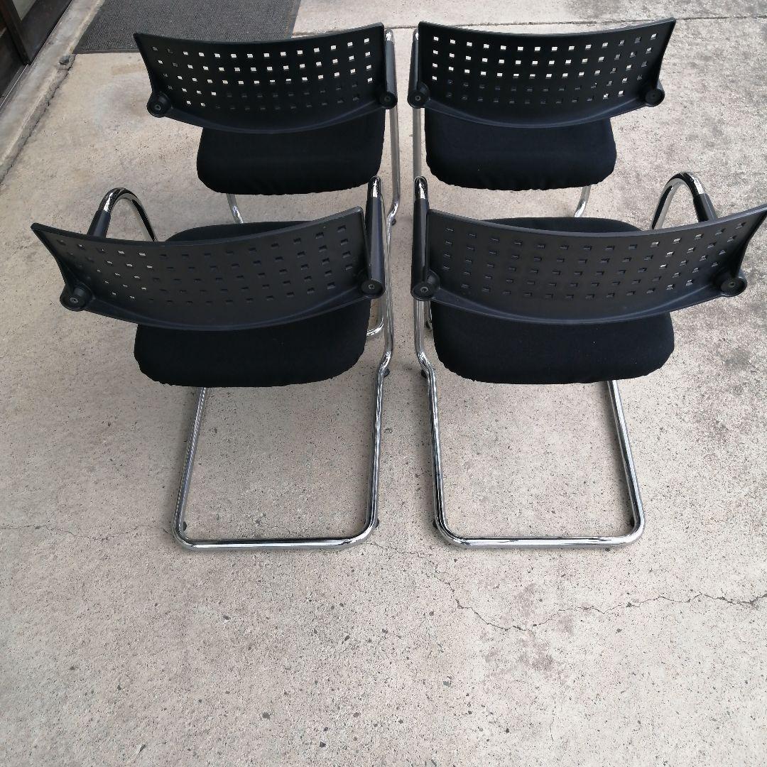 ★vitra ヴィトラ ビザソフト　４台セット