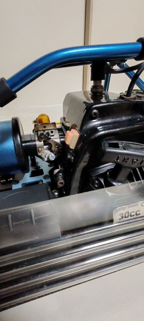 ＦＳレーシング １／５ モンスタートラックボディ☆３０CCエンジンカー☆