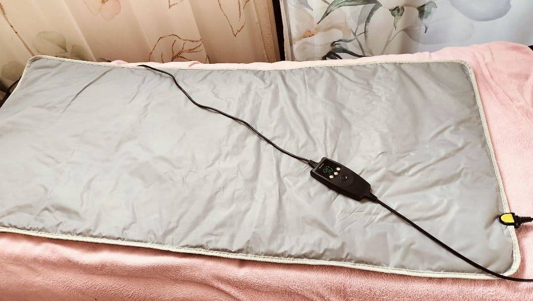 遠赤外線ヒートマット　敷タイプ　エステ