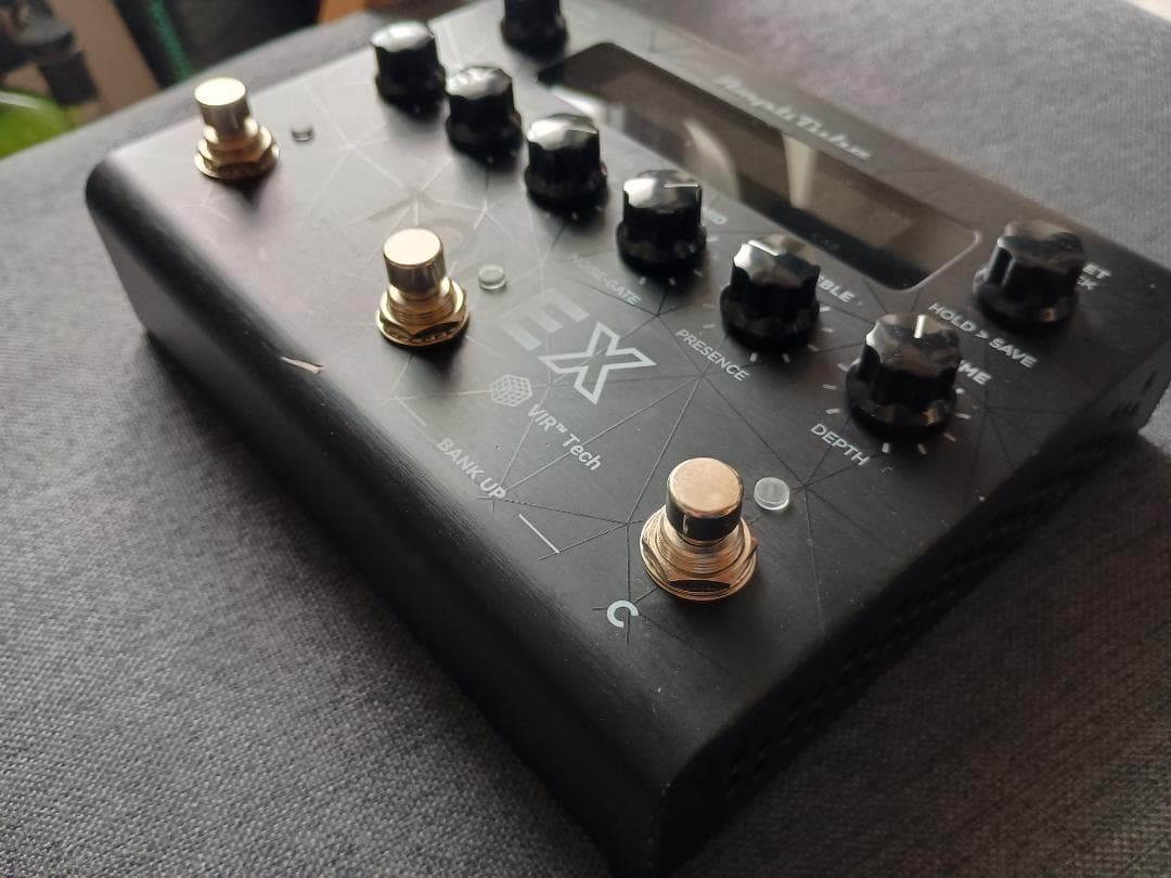 IK Multimedia AmpliTube TONE X ペダル