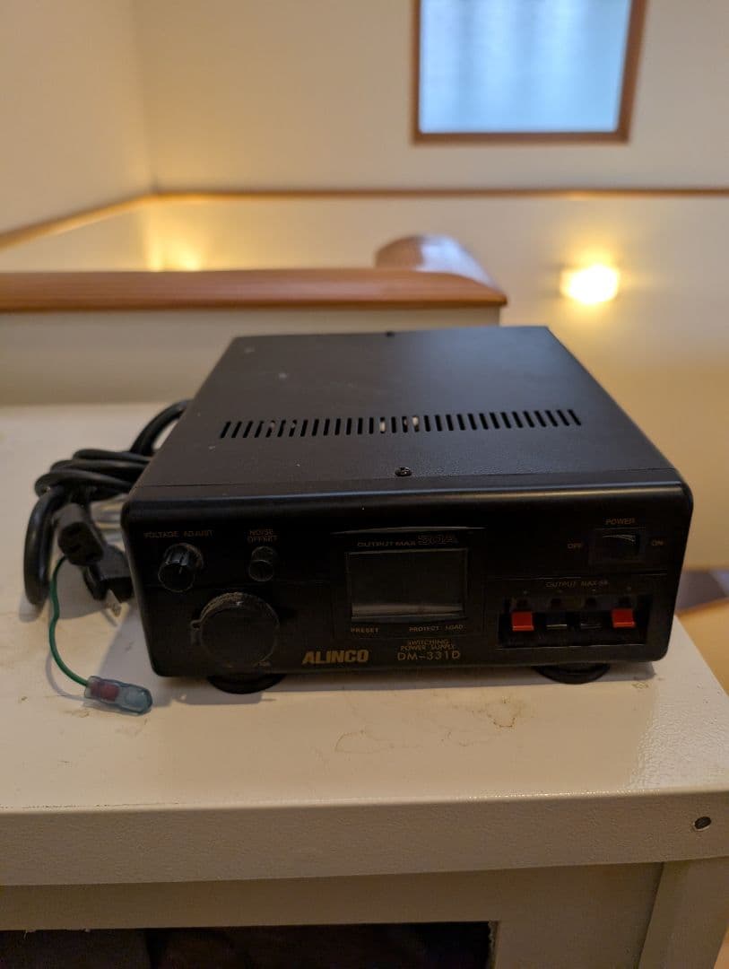 ALINCO DM-331D アマチュア無線機用安定化電源 30A