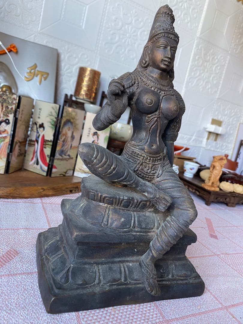 仏教美術　銅製　唐物 中国美術 古玩 古美術 骨董品 寺院　タイ仏像　仏教坐像