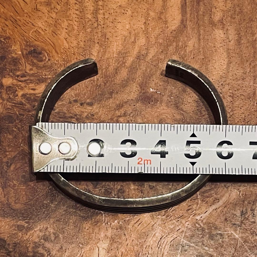 フランシス·ビゲイ作 シルバー バングル ナバホ インディアンジュエリー