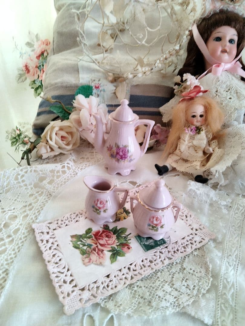フランス アンティーク 薔薇柄ピンクのディネット ティーセット