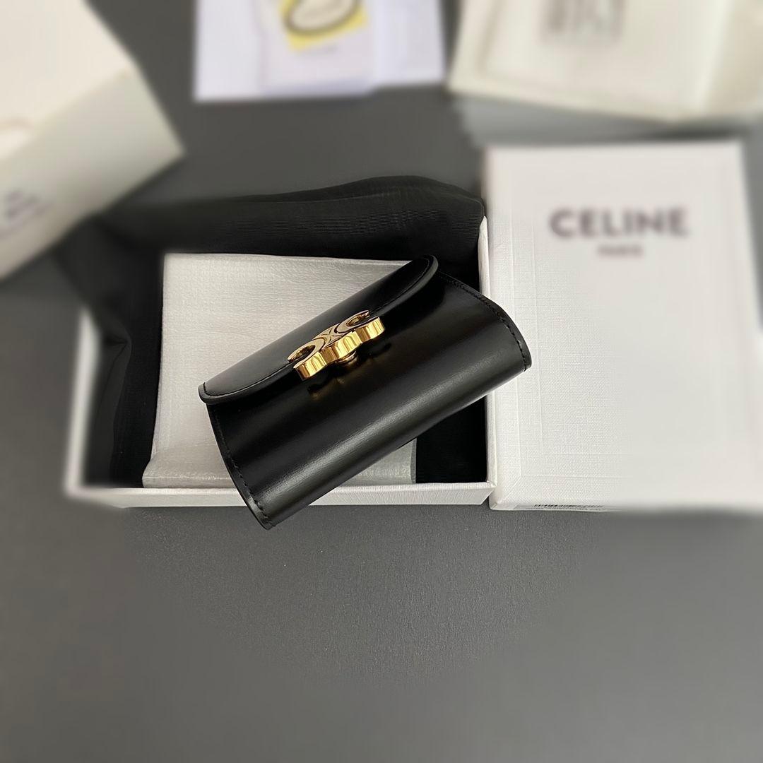 美品 CELINE 三つ折り財布