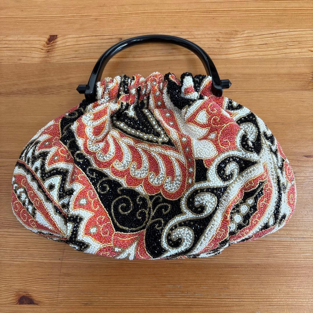 LUMY はしもと ルミー ビーズバッグ パーティーバッグ ハンドバッグ皇室