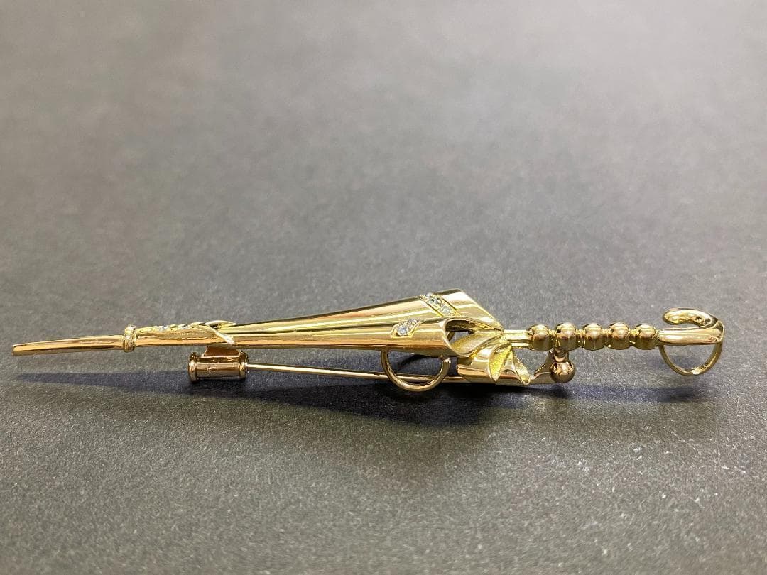 K18 ダイヤモンドブローチ　D0.08ct　6.7ｇ　傘モチーフ　アンブレラ