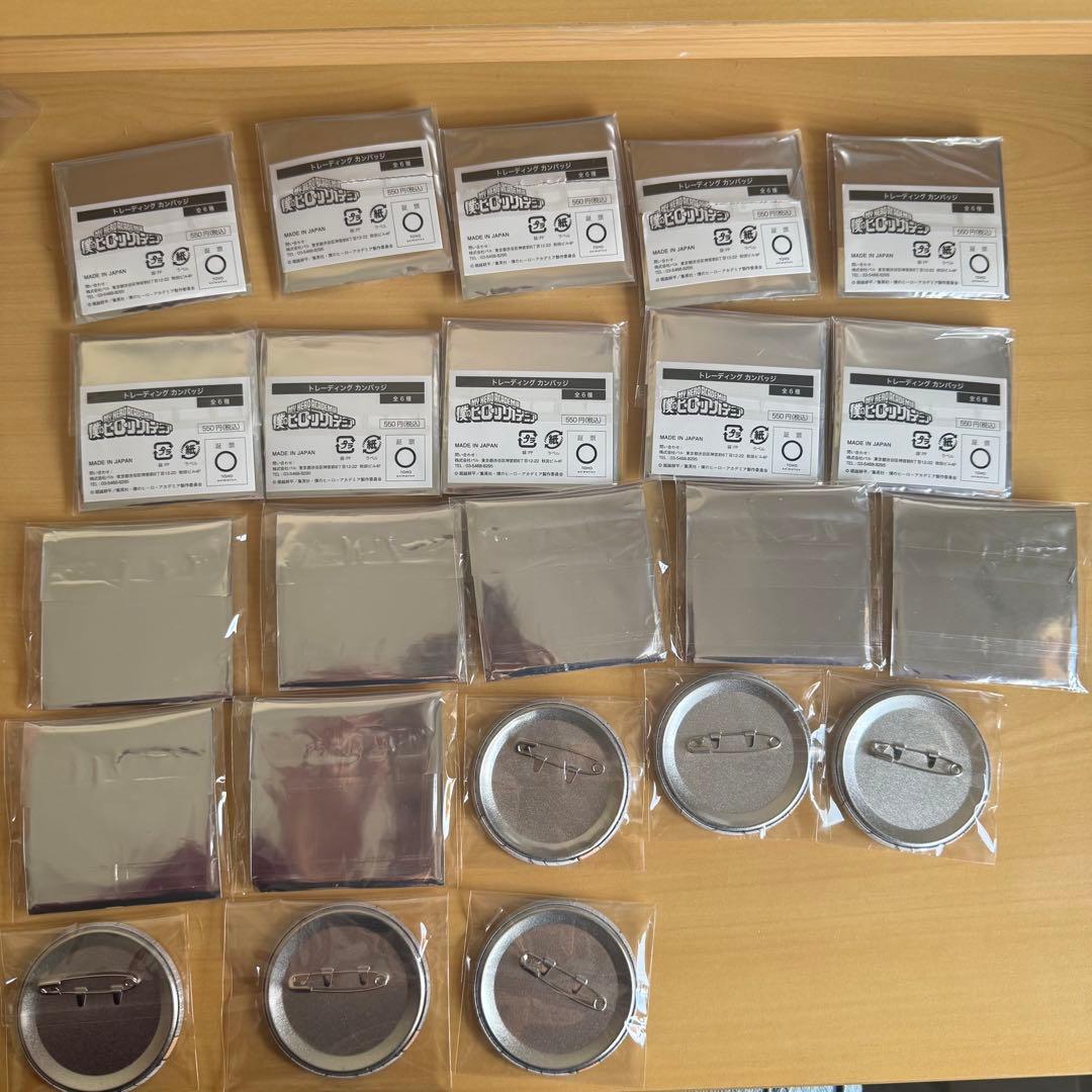 僕のヒーローアカデミア　ベースヤードトーキョーコラボ　緑谷出久　缶バッジ23個