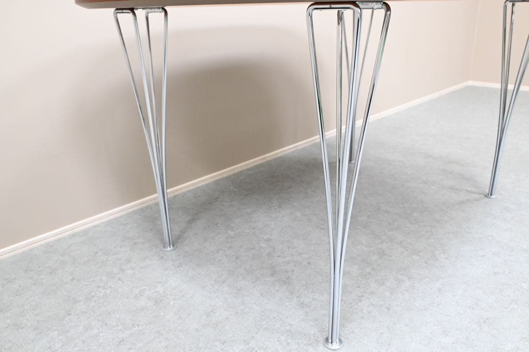 【展示極美品】FRITZ HANSEN フリッツ・ハンセン ダイニングテーブル