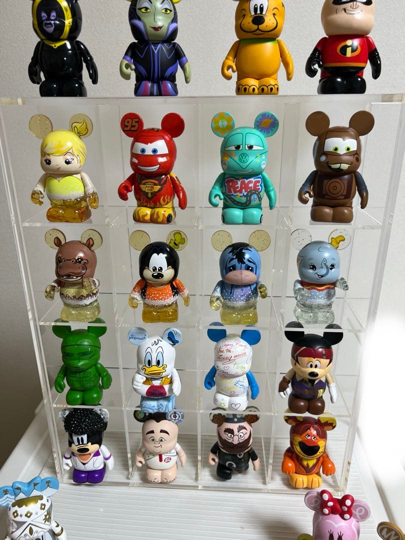 ディズニー、バイナルメーション（スモールワールド、カーズ、マレフィセント）