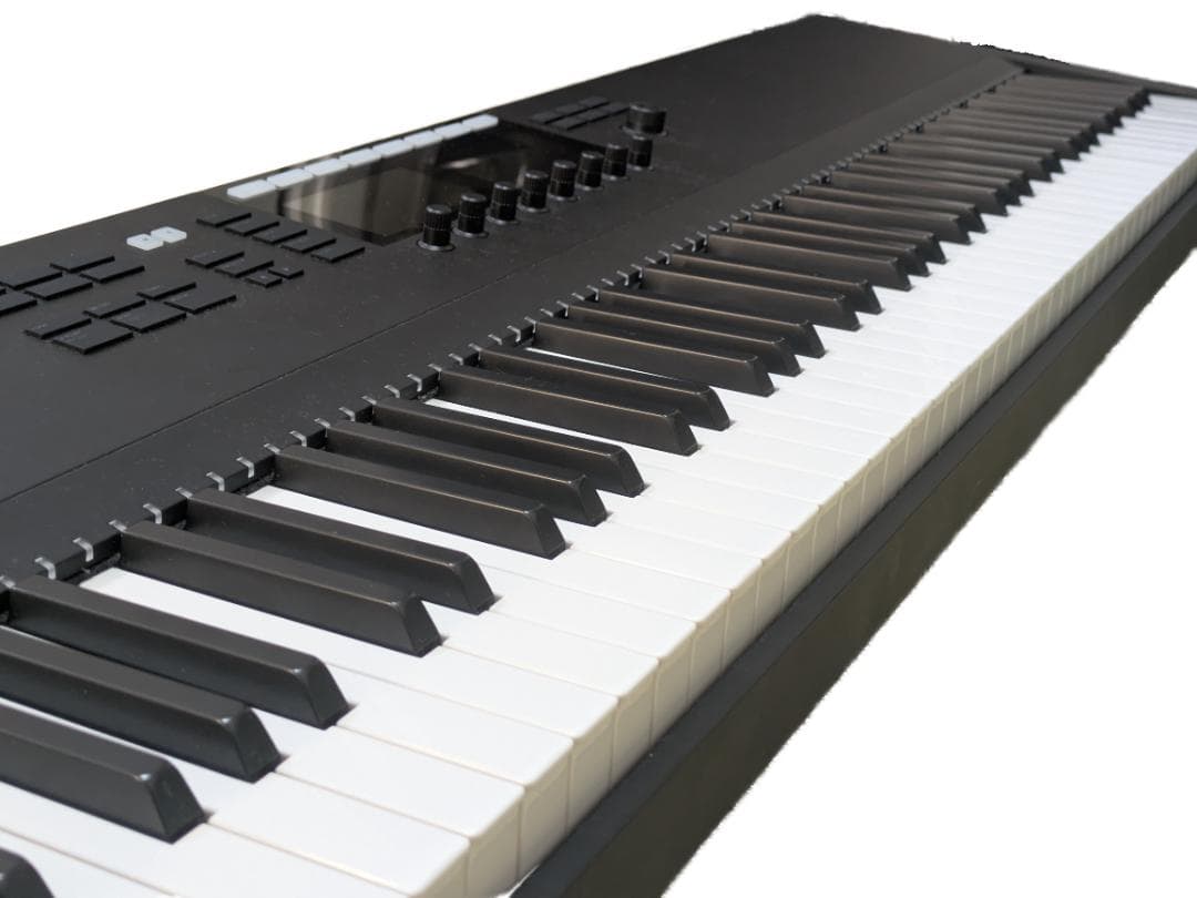 【期間限定】KOMPLETE KONTROL S88 MK2【付属品+ID譲渡】