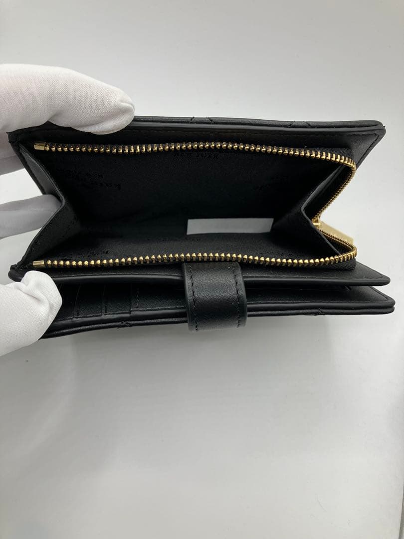 【新品未使用】kate spade ケイトスペード キルティング ミディアム財布