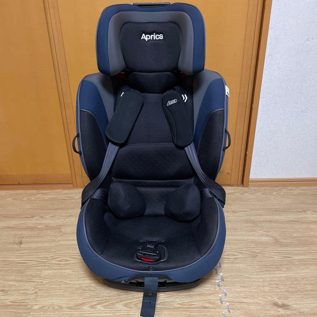 アップリカ　フォームフィットAB チャイルドシート　Apprica