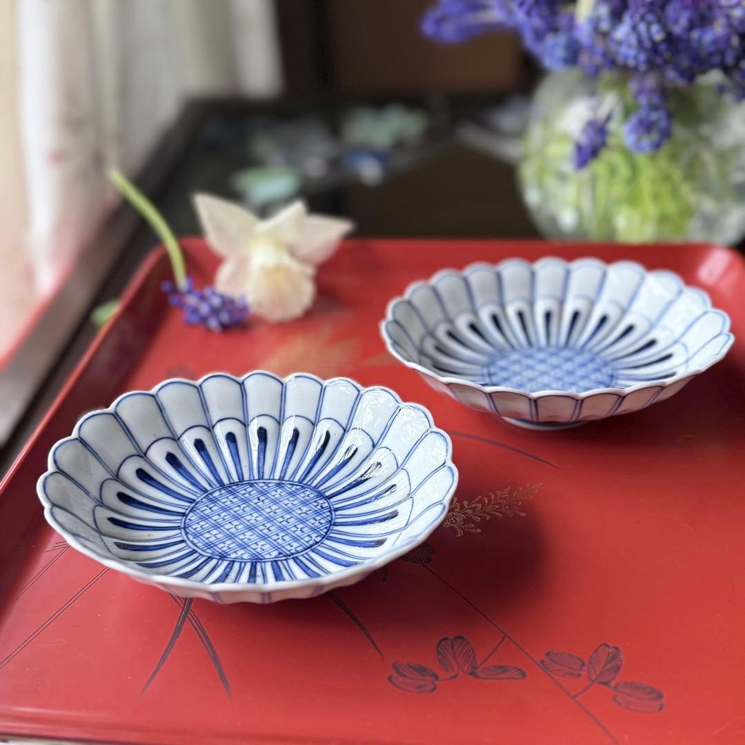 2154様感謝‼️清楚BLUE ‼️古伊万里すがすがしい花びらもりもり小判形菊皿5客