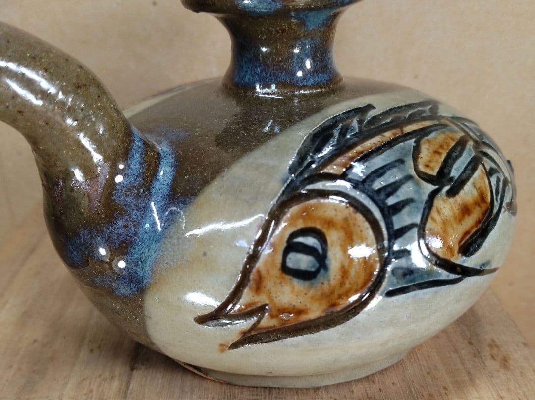 【本物保証】金城次郎 壷屋焼 カラカラ(笑魚エビ) 共箱 栞 人間国宝 美品