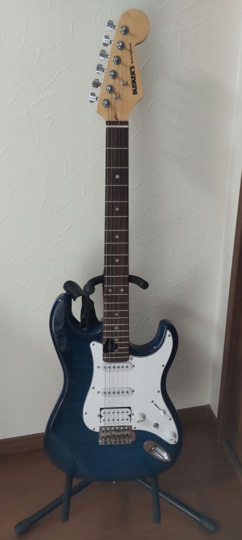 初心者用エレキギター Voxアンプ付き