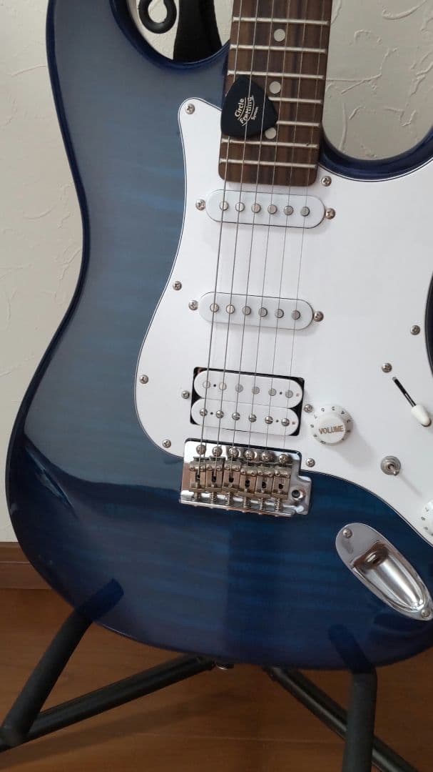 初心者用エレキギター Voxアンプ付き