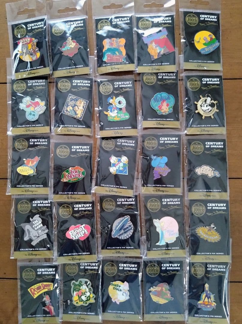 レア！レトロ★ディズニーストア★ウォルト生誕100周ピンバッジ★フルコンプセット