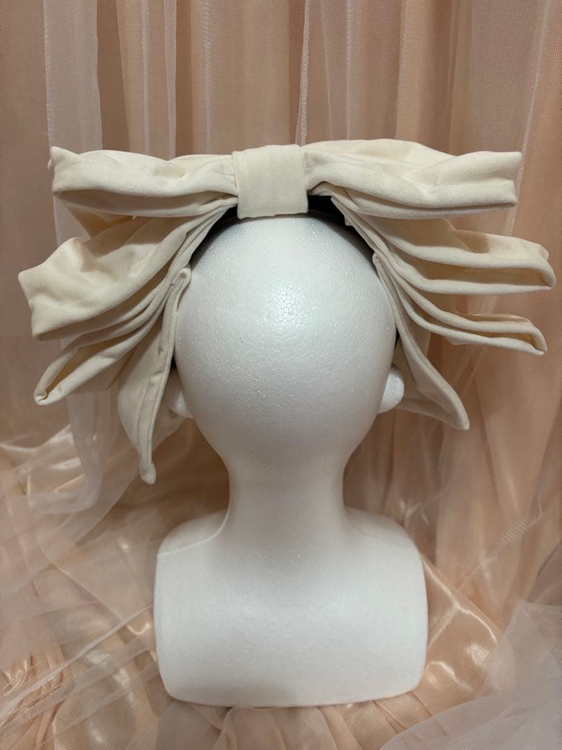 星箱works お人形風ラッピングリボンカチューシャ　クリーム